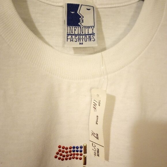 - ✨NWT Short sleeve t-shirt with jeweled sail boat - Picture 8 of 9